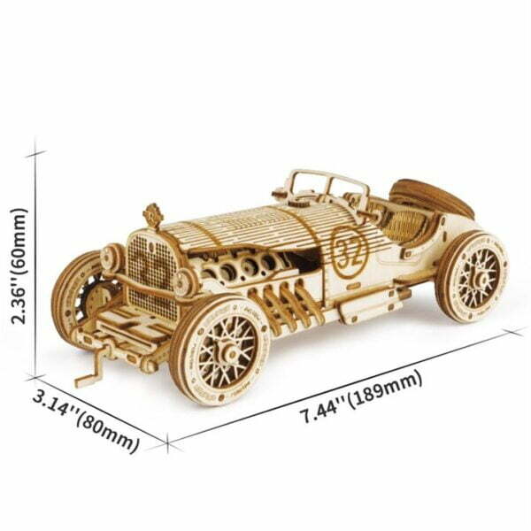 Voiture de course de 1910 - scale model grand prix car
